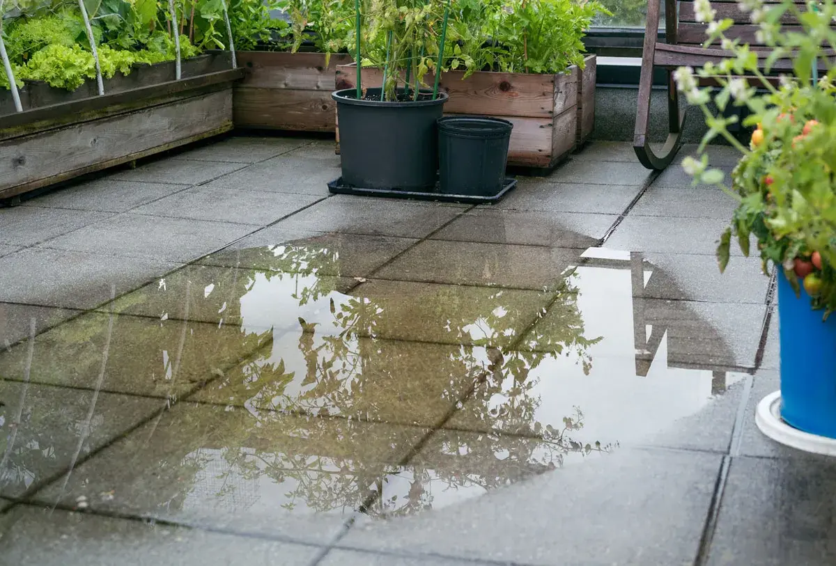 patio inundado