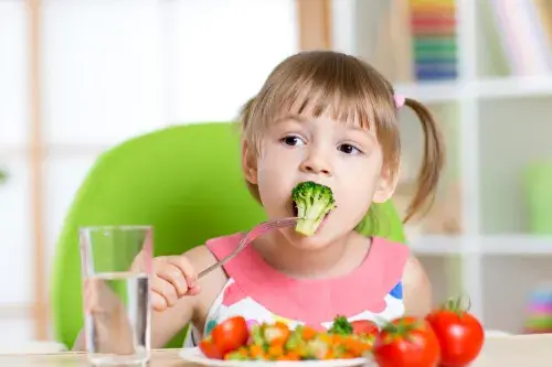 Dietes vegetarianes en infants: poden créixer sans i saludables?