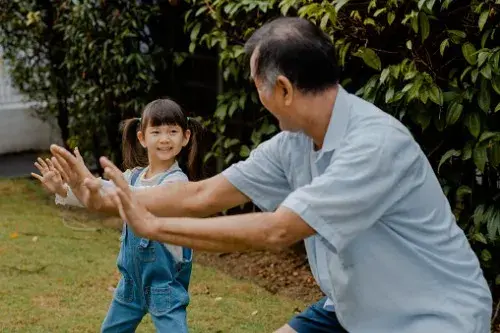 Beneficios de practicar taichi: un deporte para todas las edades